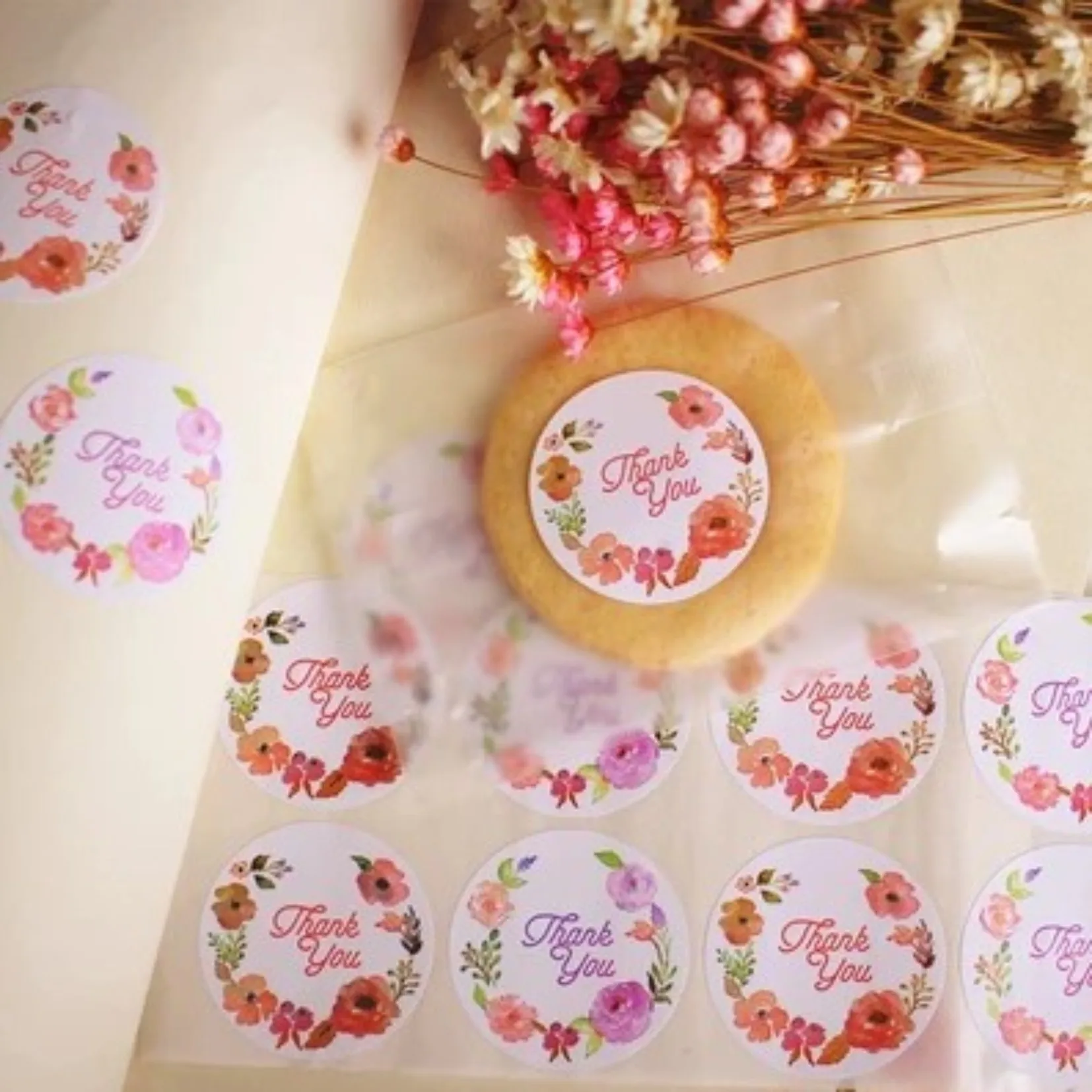 

120pcs/lot Rose Flower Thank You Sealing Label Adhesive Kraft Baking Seal Sticker Gift Stickers