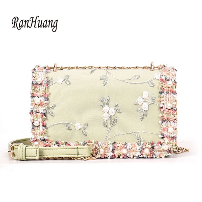 

RanHuang Women Chains Shoulder Bags Pu Leather Small Messenger Bags Girls Flower and Pearl Crossbody Bags A1471