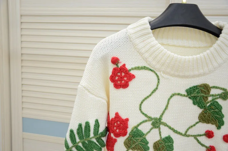 Women's Autumn Sweater Coarse lines knitting Pullovers hand made Floral Embroidery Sweater Loose O-neck roupas feminina Sweaters