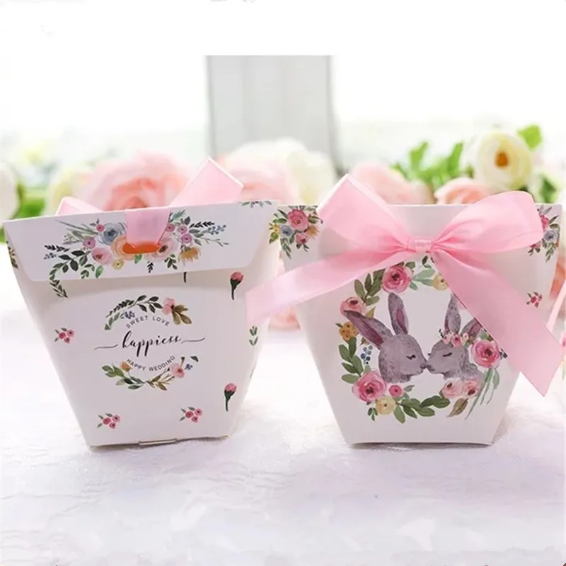 Creative European Cartoon Unicorn/ Flamingos Candy Boxes Wedding Favors Bomboniera Party Gift Box paper package Candy Bag 30 - Цвет: C