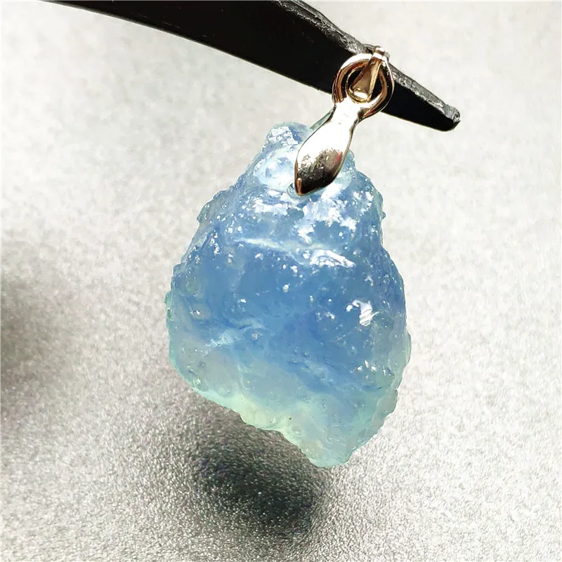 Natural Aquamarine Pendant (1)