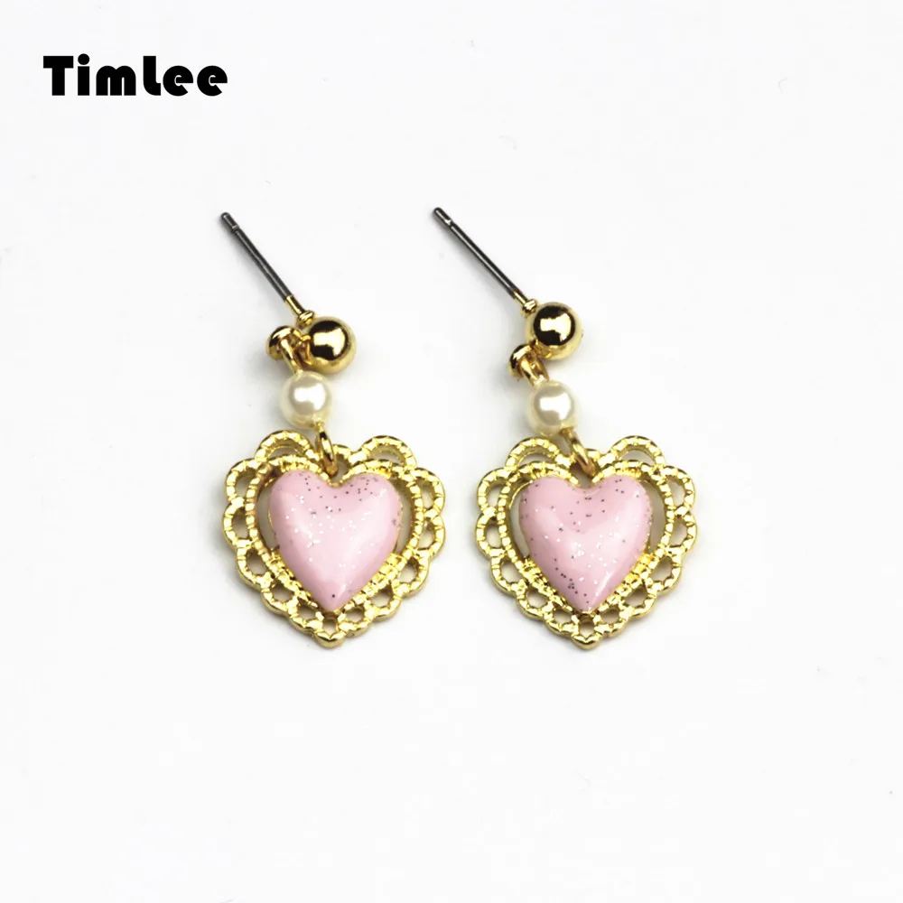 

Timlee E032 Free shipping Cute Hollow Out Pink Heart Imtation Pearl Dangle Earrings Wholesale