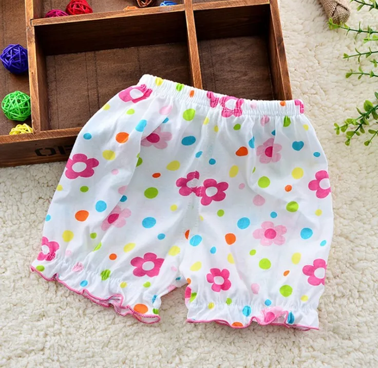 2018 Bloomers Baby Girl Floral Cotton Shorts Clothes For Baby Girl in Home