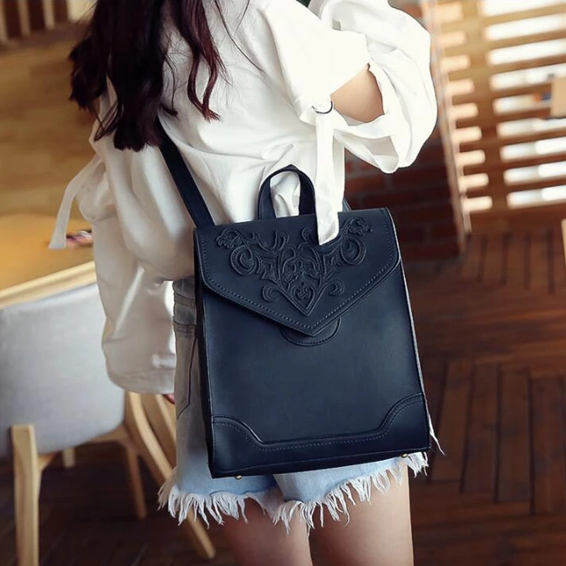 Moda mujer Mochila De Cuero femenino Floral señoras Softback carácter Embossing Mochilas estilo LL644 Moda mujer Mochila De Cuero femenino Floral señoras Softback carácter Embossing Mochilas estilo LL644