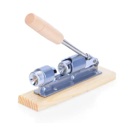 

New high quality mechanical sheller walnut nutcracker nut cracker fast Opener Kitchen Tools Free shipping