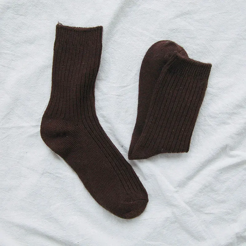 Хлопковые теплые носки до щиколотки в японском стиле, современные женские носки, повседневные однотонные вязаные носки Harajuku Popsocket, зимние носки для женщин, художественные носки - Цвет: coffee