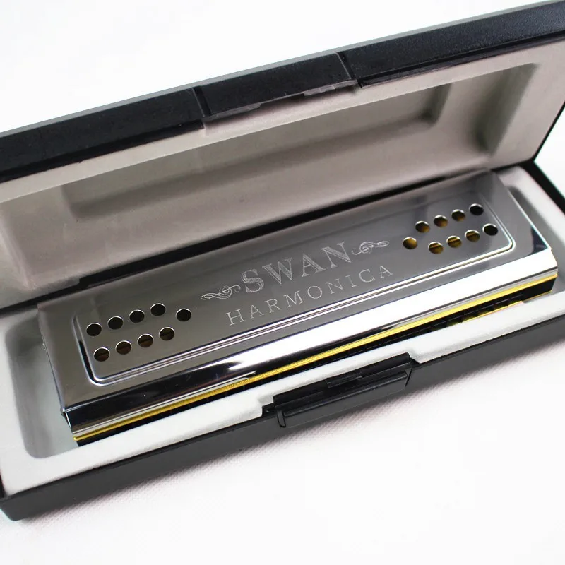 harmonica swan