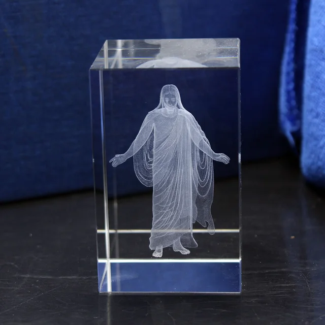 Church Souvenirs Crystal Cube Jesus 3D Quartz Crystals Laser Engraved Jesus Holy Statues