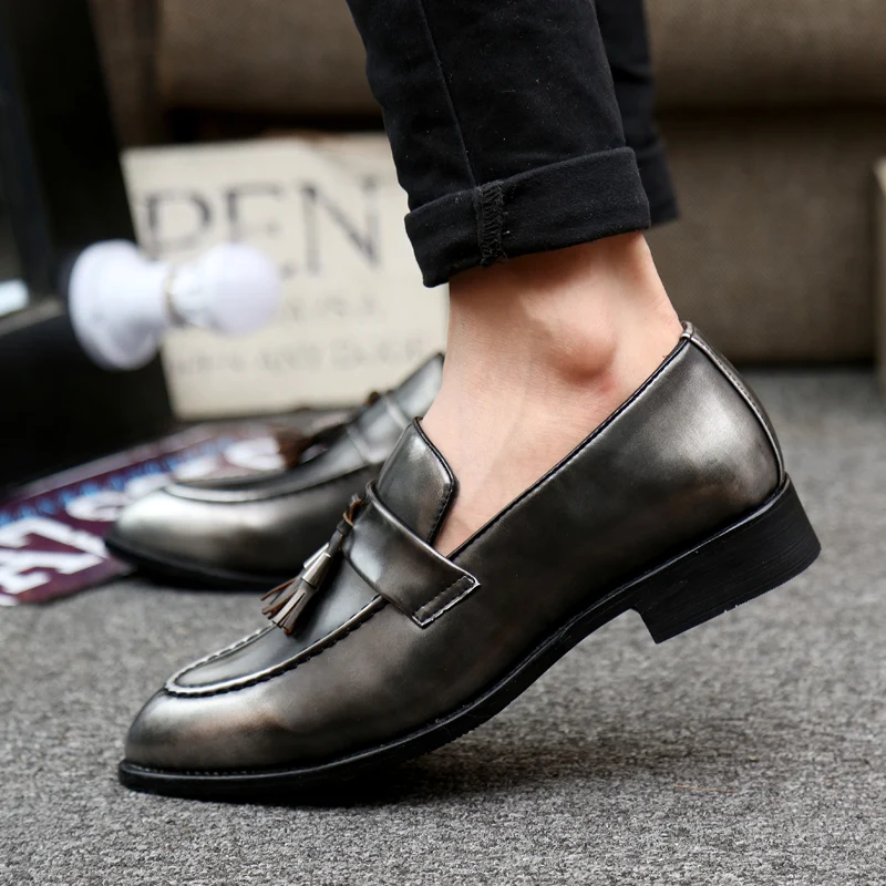 WOLF WHO Classic Men Shoes Breathable Comfortable Men Loafers Luxury Brand Men Dress Shoes For Wedding Dating Men's Flats X-199