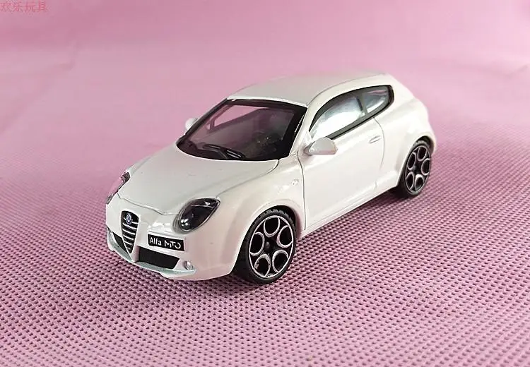 

YJ 1/43 Scale Car Toys Alfa Mtc Diecast Metal Car Model Toy For Gift/Kids/Collection/Decoration
