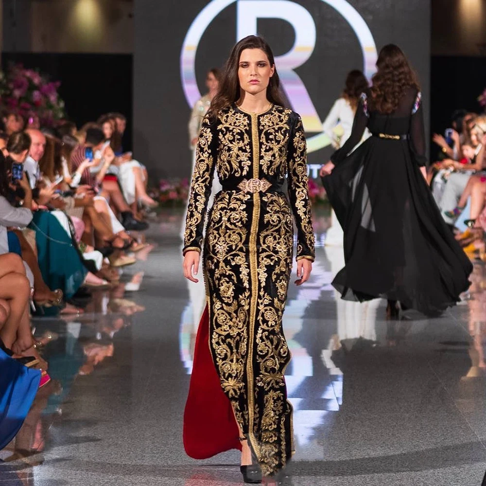 KLEEZY Vintage Elegant Robe Royal High End High Side Splits Strap Embroidery Dress High Waist