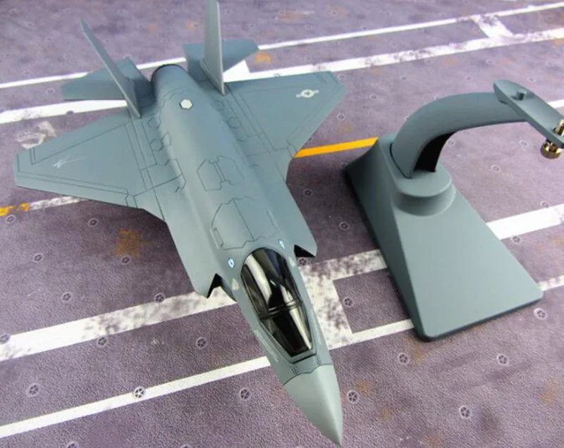 

1/48 Scale Navy Army F35B Fighter Aircraft American USA Airplane Models Adult Children Toys Gifts for Display Show Collections