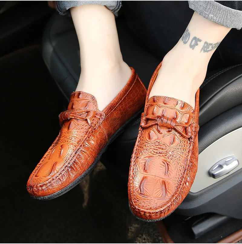 

British Fashion Knot Round Toe Slip On Style Embossed Crocodile Pattern Genuine Leather Flat With Men Driving Shoes