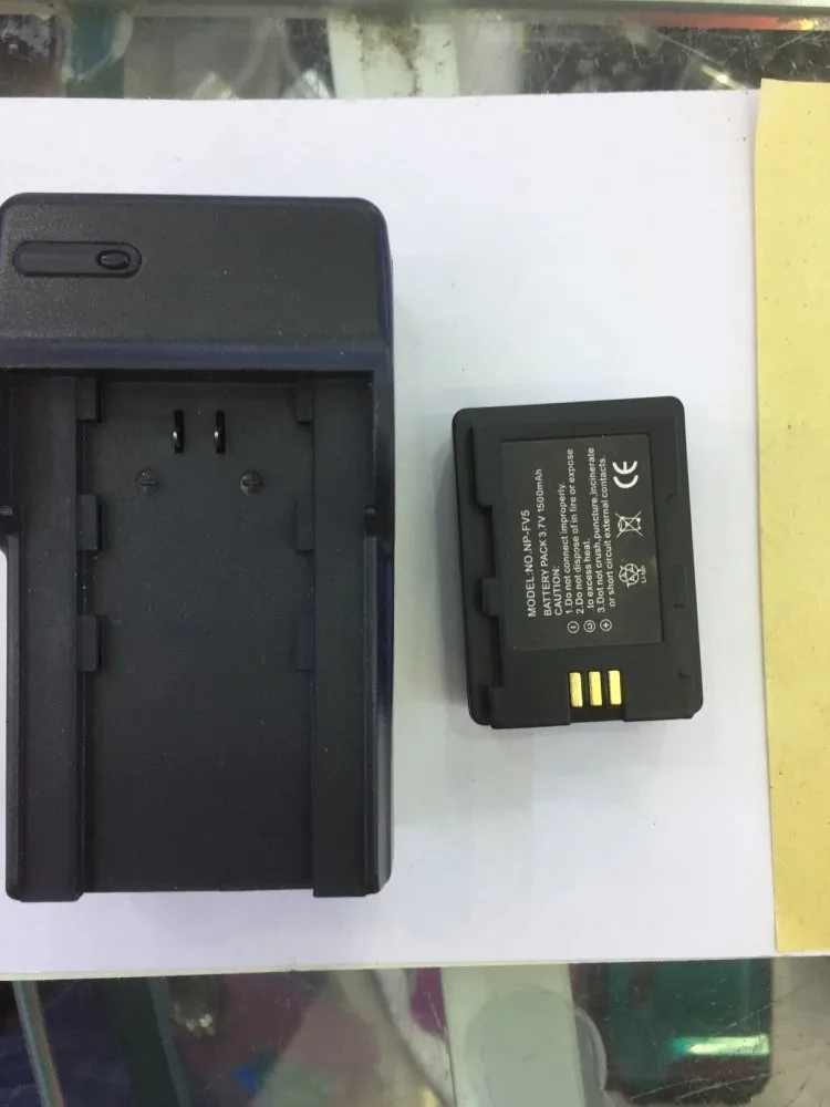 

karue NP FV 5 for Digital camera HDV-666 and other models of digital camera battery charger