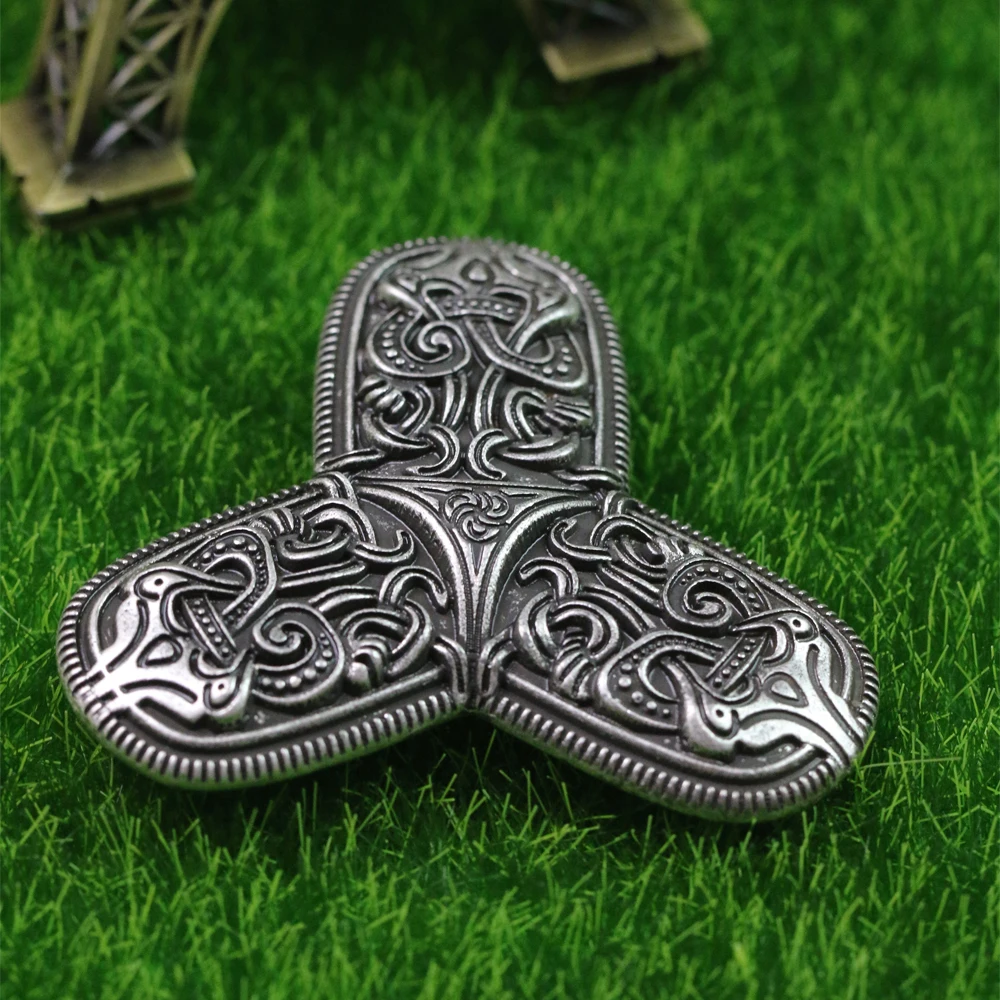 Langhong 1pcs Vikings Brooch Sweden Scandinavian Fibula and Ancient Set Brooches Viking brosch jewelry Talisman