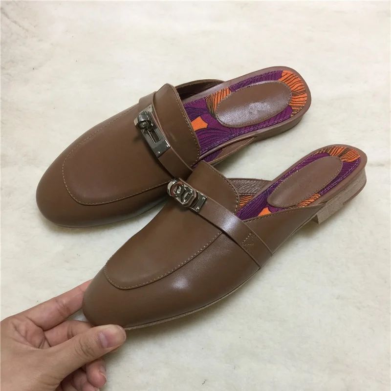 

Hot Spring Summer Shoes Woman Leather Mules Slippers Slip On Casual Loafers Design Woman Lazy Flats Outside Slippers Plus Size