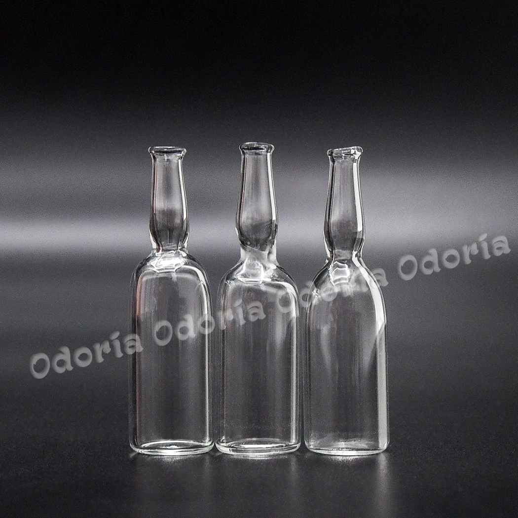 

Odoria 1:12 Miniature 3PCS Clear Glass Wine Bottle Dollhouse Kitchen Accessories