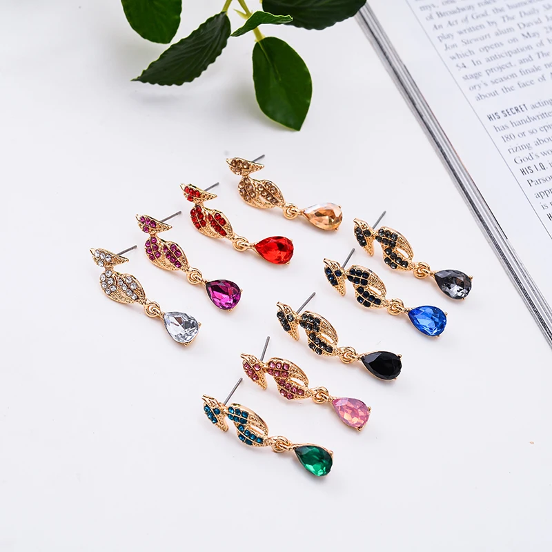 

Colorful Crystal Rhinestone Inlaid Exotic Dinosaur Design Gold Color Metal Piercing Earrings Christmas Gift Party Jewelry 2018