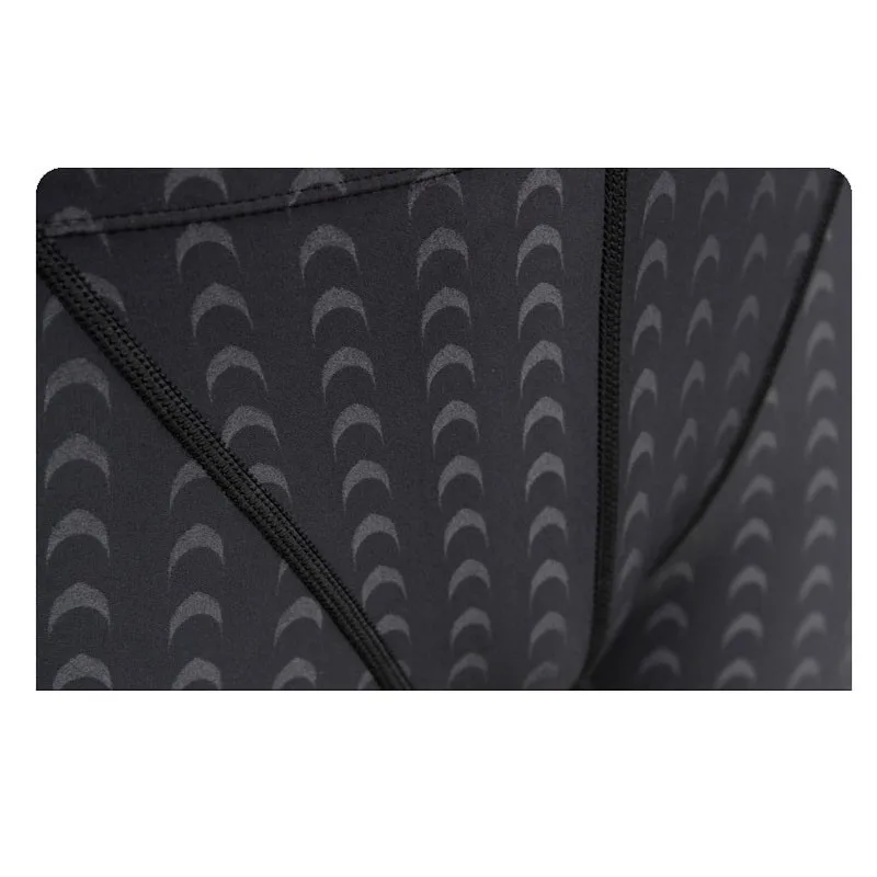 Men's Quick-drying Faux Shark Skin Swimming Trunks - Image 7