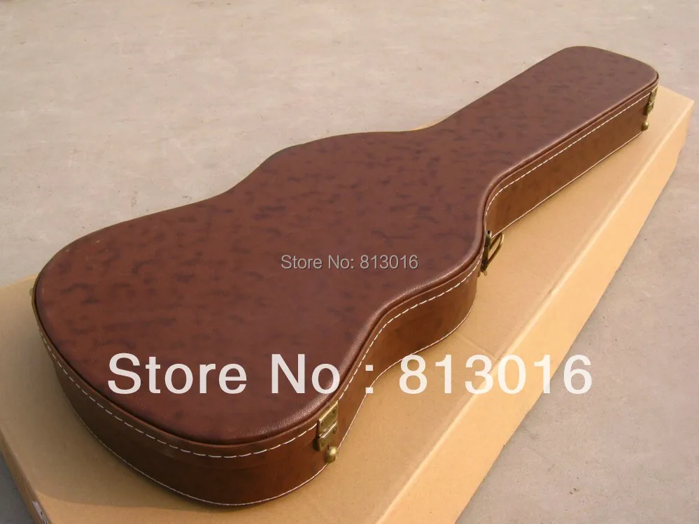 Электрогитара коричневая в твердом футляре не продается отдельно, с гитарой вместе