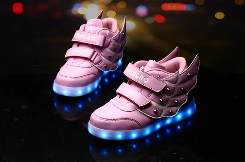 Розничная ; Новинка года; детская спортивная обувь для детей; USB зарядка; блестящие туфли; кроссовки; повседневная обувь