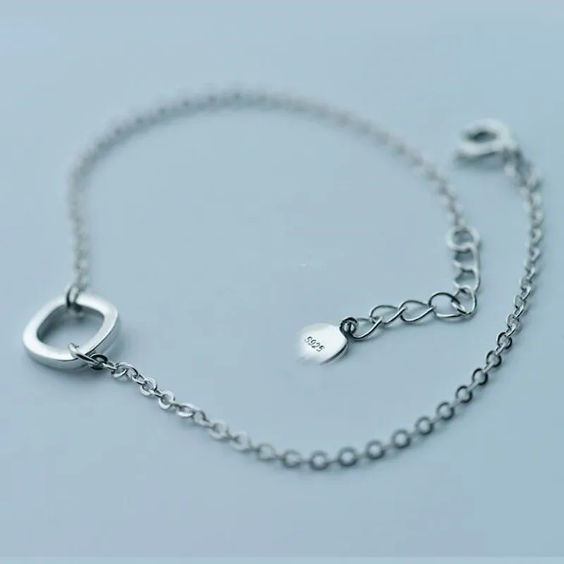 

New Arrival Fashion 925 Sterling Silver Jewelry Temperament Female Simple And Fresh Design Square Hollow Bracelet SB6