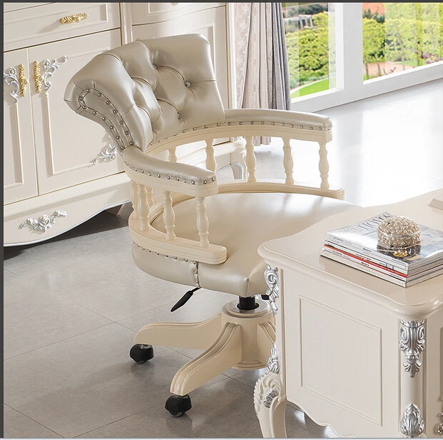 

Rotate the boss chair. European chair.