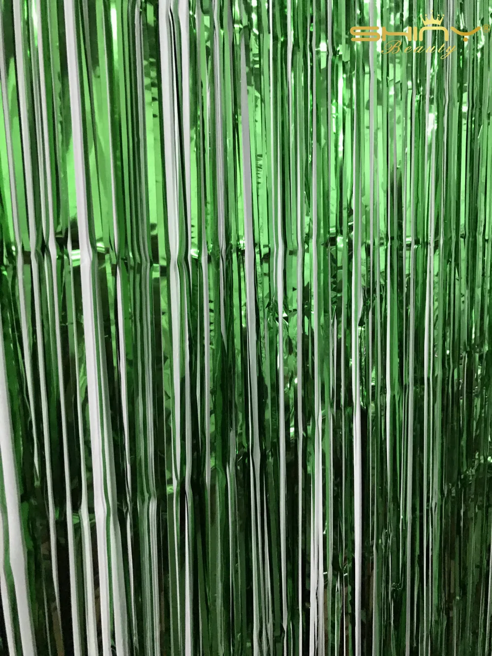 foil fringe backdrop101