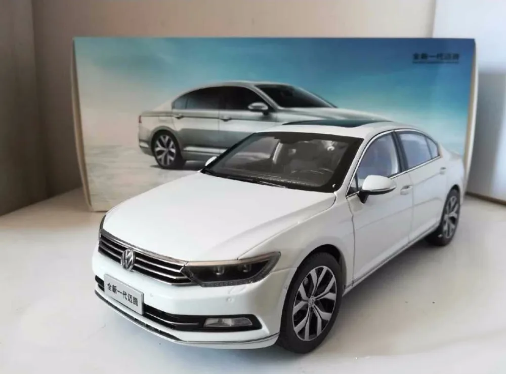 1:18 литая под давлением модель для Volkswagen VW Magotan B8L белый седан игрушечный автомобиль миниатюрная коллекция подарки Passat B8