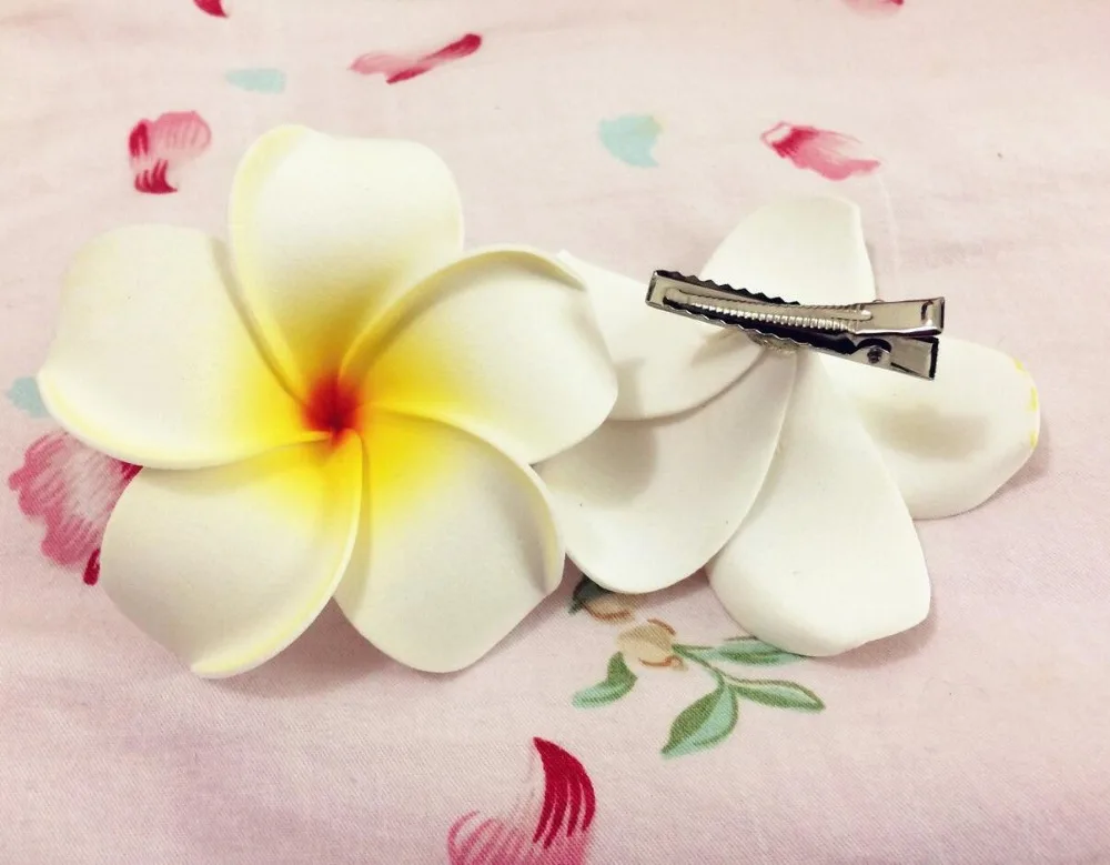 30 оптом большие 8 см белые шпильки для женщин пена Гавайский цветок Плюмерия Frangipani цветок свадебные зажимы для волос для девочек