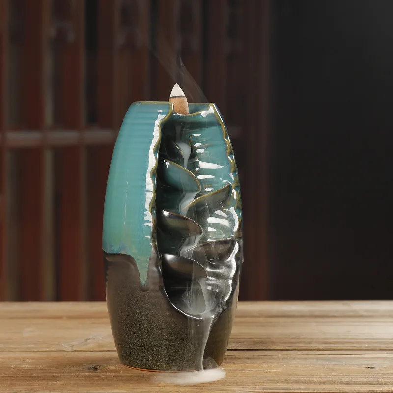 

Cross-Border Ceramic Vase Smoke Back Incense Burner Creative Kiln Green Both Ways Back Aromatherapy Furnace Home Ornaments