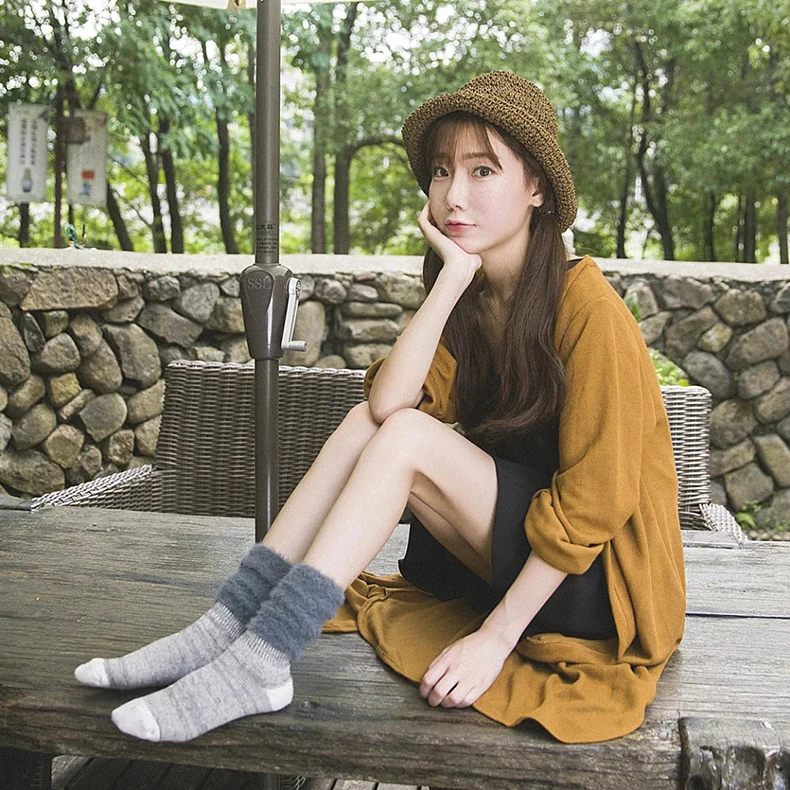 3633456430_666245460