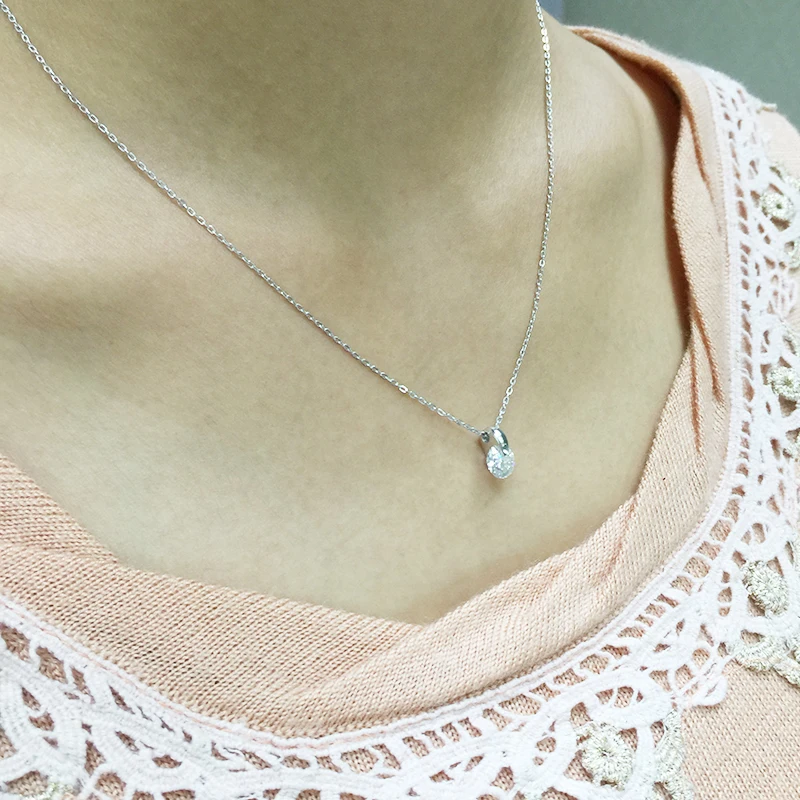 新ダイアネックレス モアサナイト 1.0ct プラチナ 証書を付帯するeu