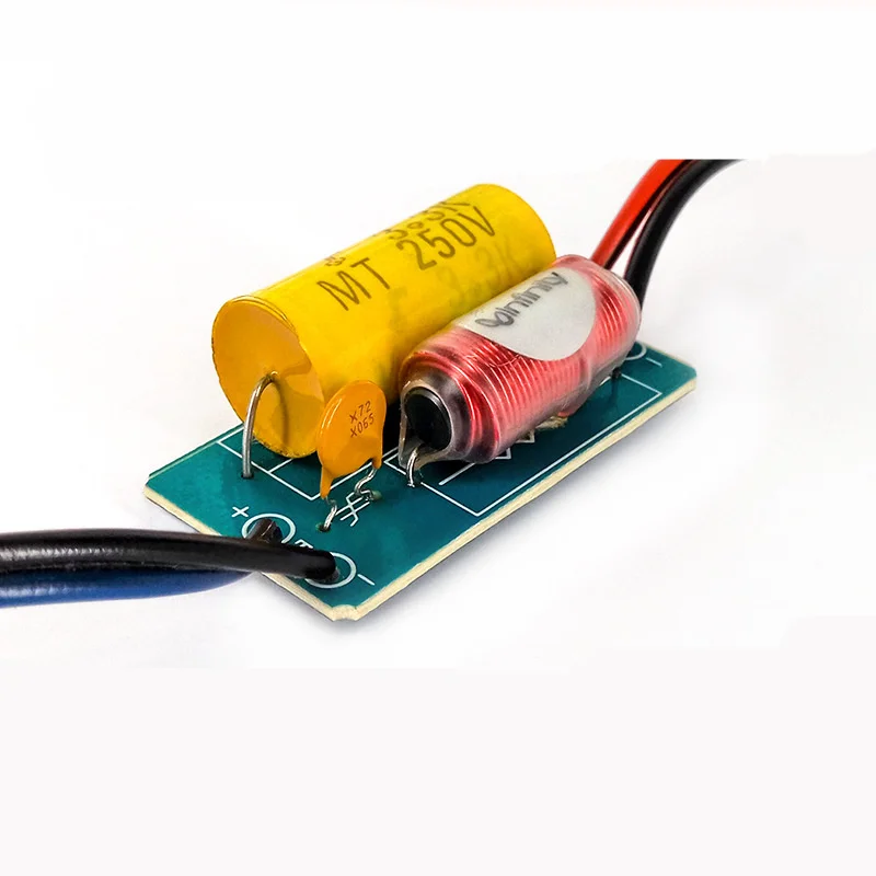LEORY WEAH-T4 Home Speaker DIY 40W Pure Treble Frequency Divider for 4-6 ohm 2-5 inch Subwoofer Speaker 50x25mm