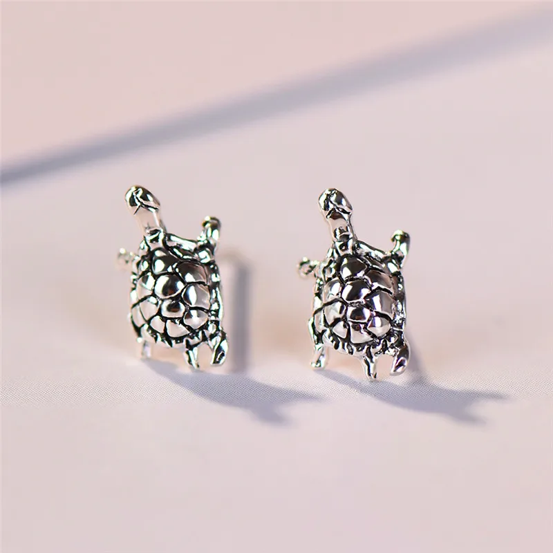 

Boho Female Small Turtle Stud Earrings Real 925 Stering Silver Earrings For Women Korean Bridal Earrings Simple Animal Jewelry