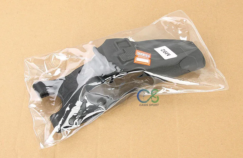 CL7-0109_8