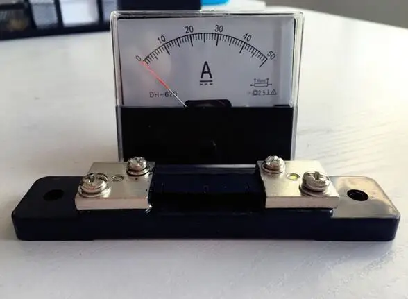 DH-670 DC 0-50A аналоговая AMP Панель Амперметр со стрелкой тип панель измерителя тока+ шунт