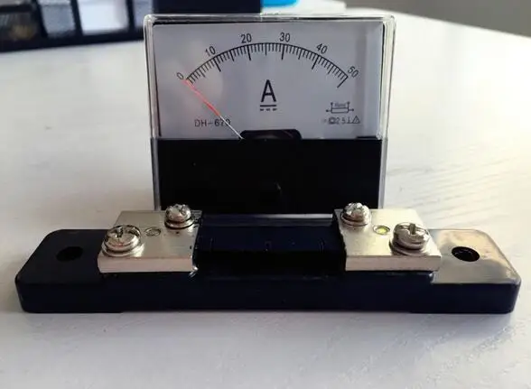 

DH-670 DC 0-50A Analog Amp Panel ammeter pointer type current meter panel+shunt