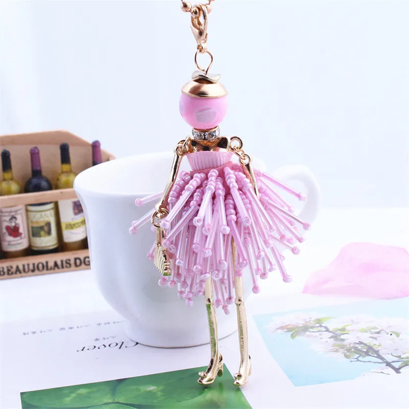 

2018 New Women French Paris Girl Doll Pendant Necklace Cute Bead Dress Handmade Doll Crystal Necklace Fashion Jewelry Gift