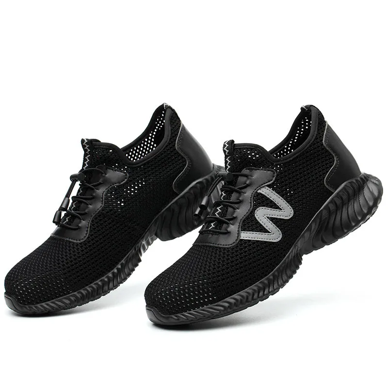 Lightweight Breathable Men Safety Shoes Steel Toe Work Shoes For Men Anti-smashing Construction Sneaker