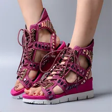 Peep Toe Lace up Frauen Echtem Leder Plateau Sandalen Volle Metall Besetzt Keile Punk Stil Keil Schuhe Frau Gladiator Sandalen
