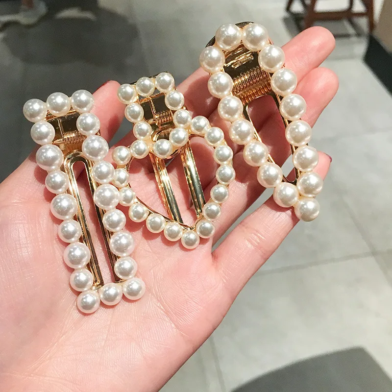 

AWAYTR Fashion Pearl Metal Hair Clip Elegant Korean Design Snap Barrettes Hairpins Hair Styling Accessories For Women