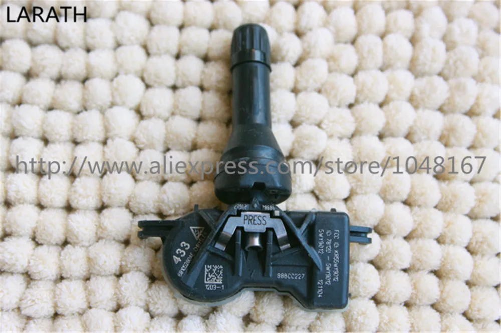 

LARATH OEM 68105280AE For TPMS tire pressure sensor, tire monitoring sensor 433MHZ