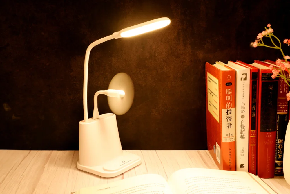 

LP014 LED Eye Protect Reading USB Chargeable Smart Touch Multifuction Night Light Mode 5V 1W Built-in Battery 1200mAh Table Lamp