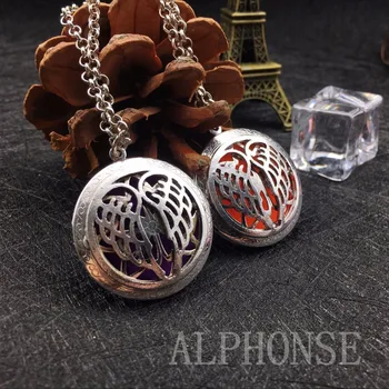 

1 Pack Magic Box Pendant DIY hollow wings pendant + necklace Christmas can open the essential oil diffusion phase box