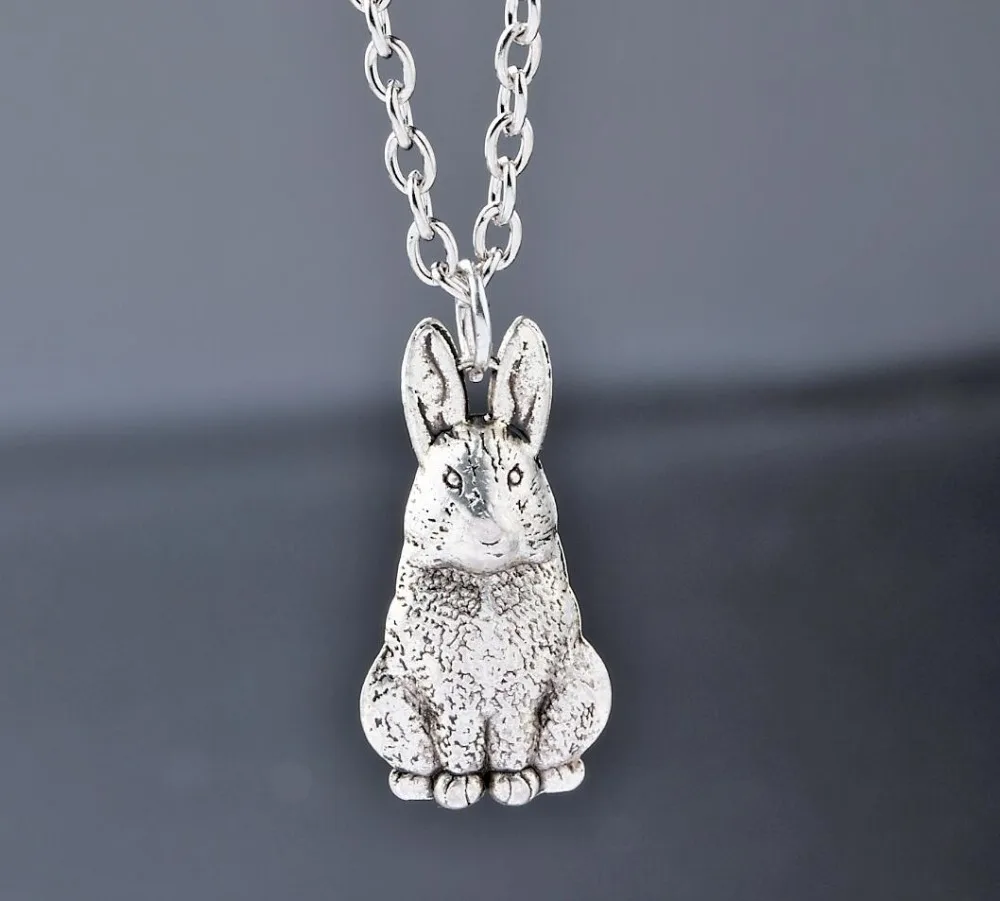 

New Fashion Alice in Wonderland Charms necklace rabbit Charm Pendant necklace