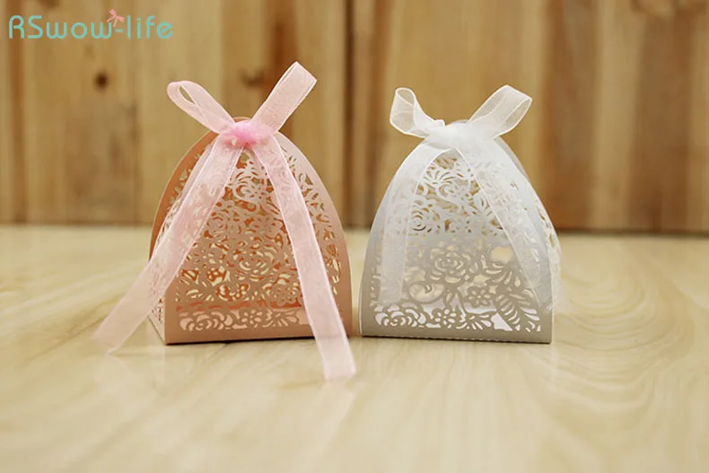 

Wedding Supplies Rose Laser Hollow Personalized Gift Box Packing Box Wedding Creative Candy Box For Wedding Birthday Party