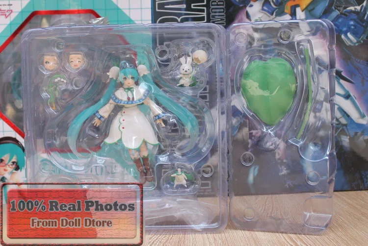 

Japanese anime figure Hatsune Miku Figma 024 Snow Miku Snow Bell ver. PVC Action Figure Collectible Model Toy