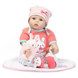 Новинка 2017 года 22 дюймов Реалистичного девушка кукла реборн хлопок Силиконовые Soft Touch новорожденных игрушка милая розовая одежда для детей