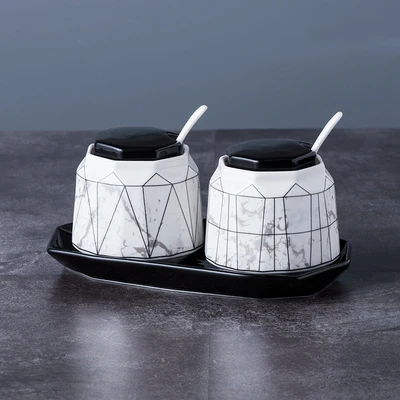 Геометрические линии дизайн сахарница домашняя кухня Ceramica для соли и специй Приправа сахарный контейнер для хранения с крышкой ложки - Цвет: 2 pcs with tray